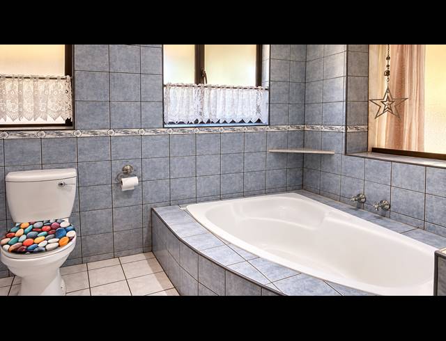 9.30HA FARM FOR SALE IN RIETSPRUIT